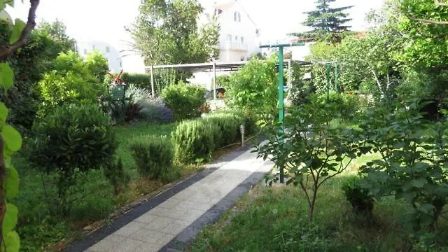 Dubravka Apartament *